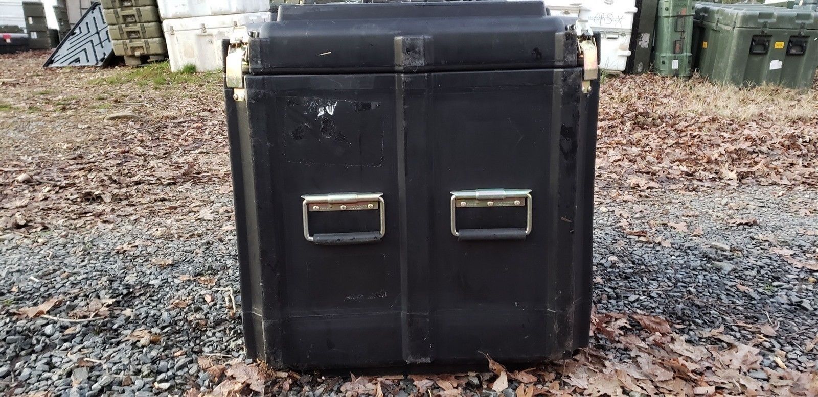 ECS Case 29 x 22 x 19 Roto Molded Plastic Single Lid Black Watertight