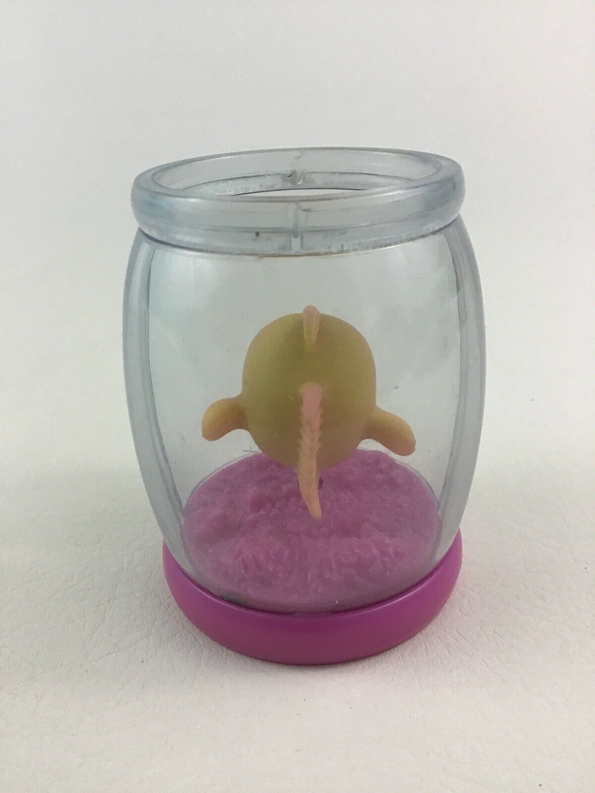 Littlest Pet Shop Fish 5pc Lot Pets with Accessories Tank Bucket Hasbro