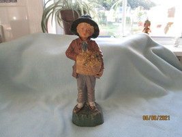 Rare Earthenware Continental Pottery Figuring Of Boy Holding Flowers No ... - $27.59