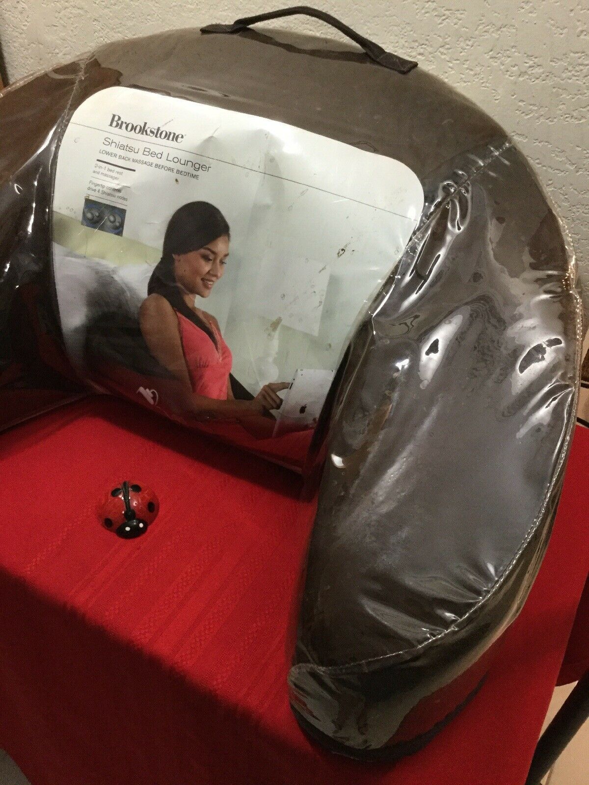 Brookstone Shiatsu Massaging Bed Rest Backrest Pillow Lounger Plush NAP