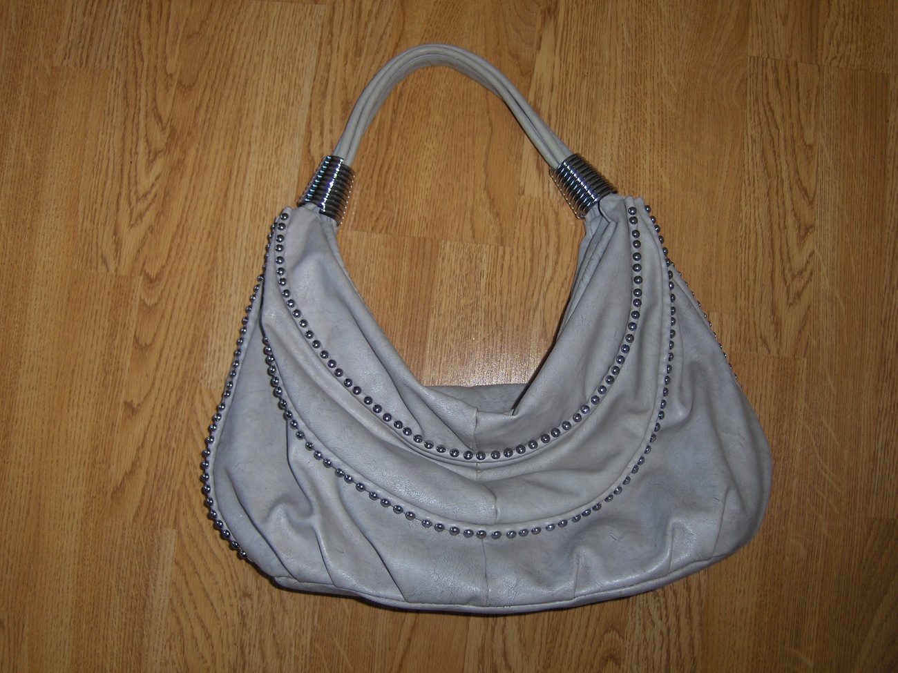 ophidia round shoulder bag