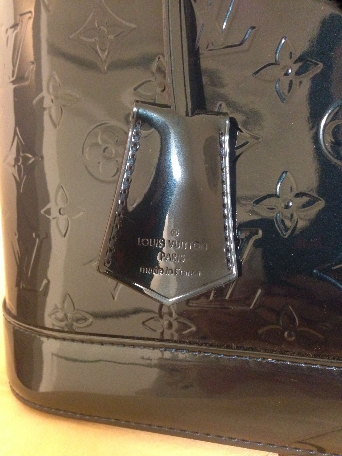 100% Authentic Louis Vuitton Vernis Alma Monogram MM Handbag MINT- Handbags & Purses