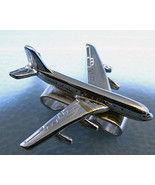 Boeing 747 String Tie Pendant Silvertone Airplane 1in - $8.00
