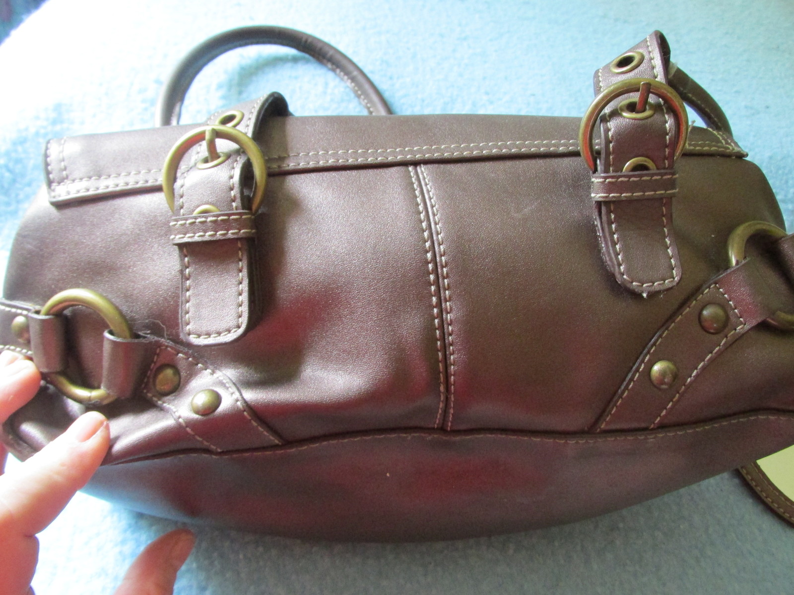 Nine West Used Leather Purse Used Scratched Mirror Mild Stained