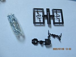 Micro-Trains Stock #00110300 True-Scale Short Shank Coupler (1300-10) N-Scale image 3