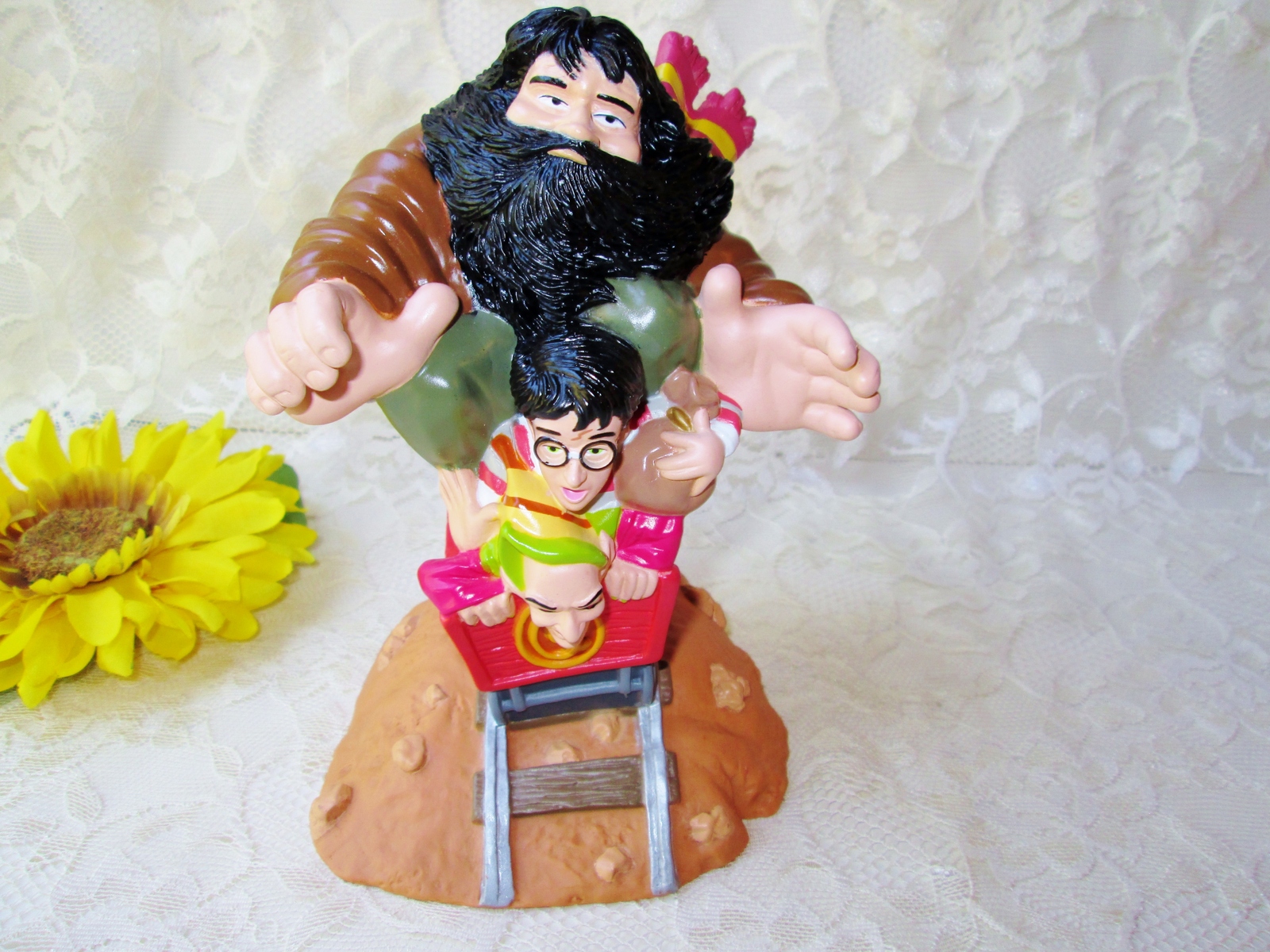 enesco hagrid