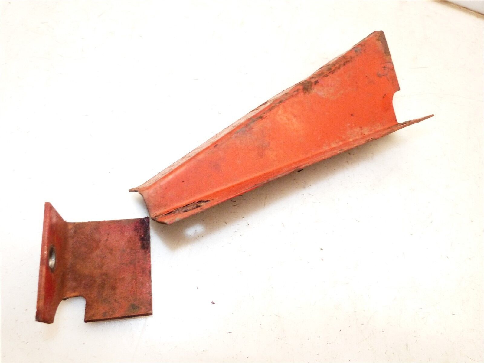 wheel-horse-c-141-tractor-drive-belt-guides-lawn-mower-parts