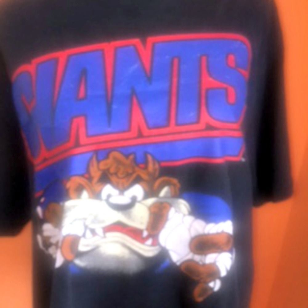 black ny giants shirt