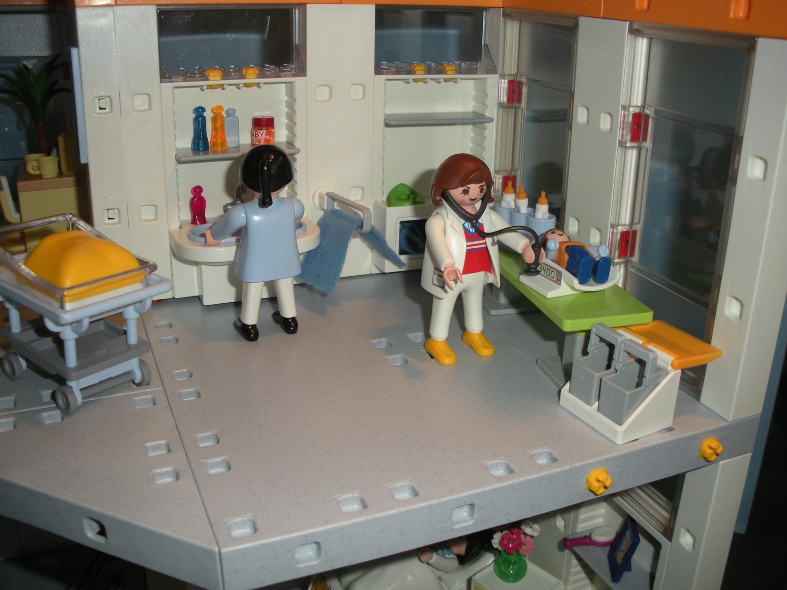 Base Playmobil Used 4404 Hospital Spares Desk Top & Chair 