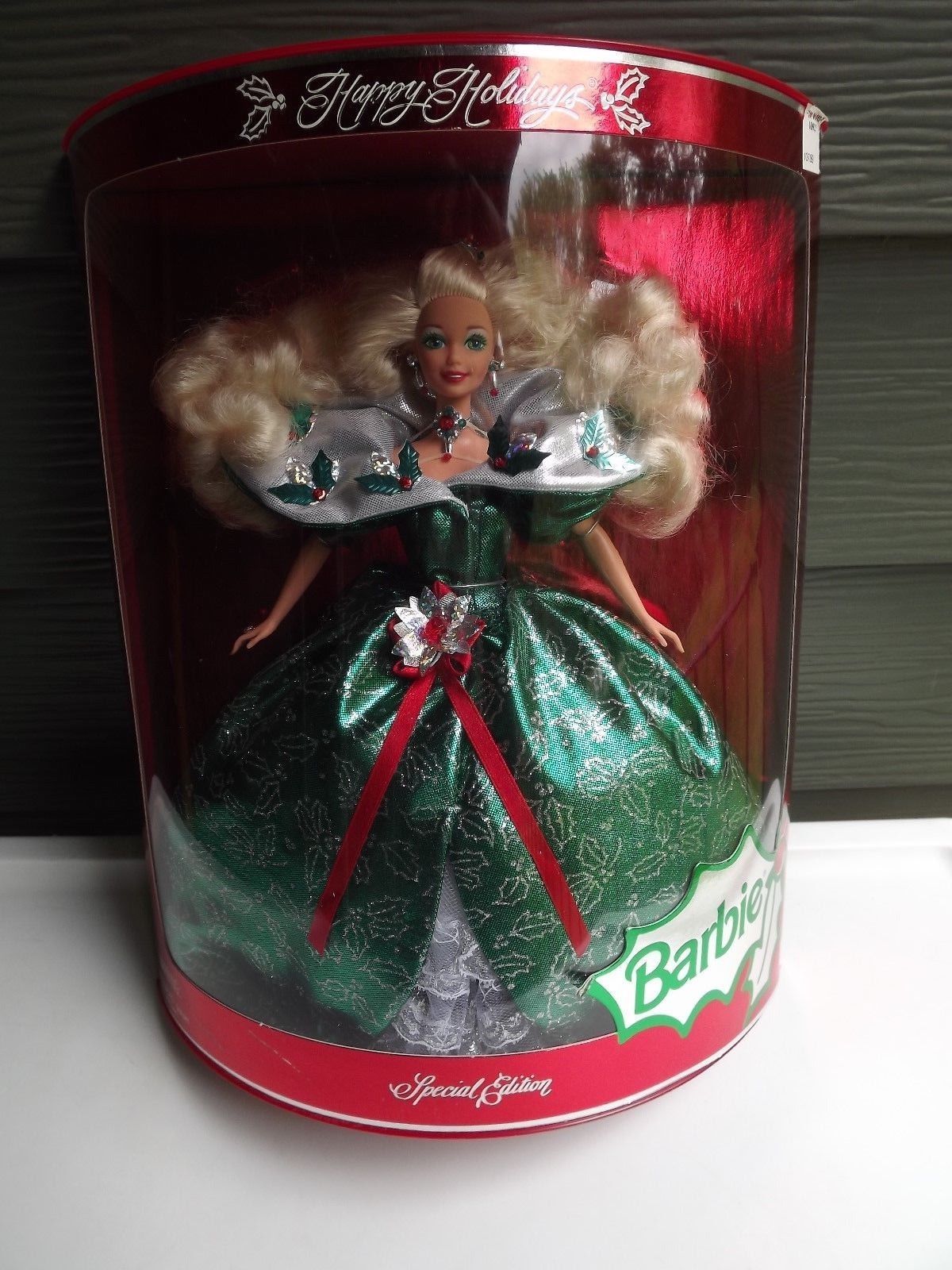 1995 special edition holiday barbie