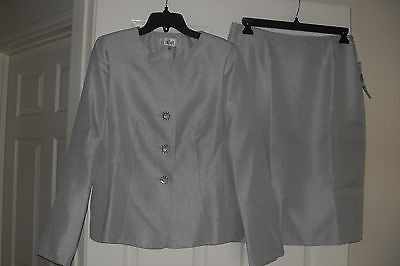 Primary image for Le Suit New Womens Silver Three-Button Collarless Jacket Skirt Suit  8   $200