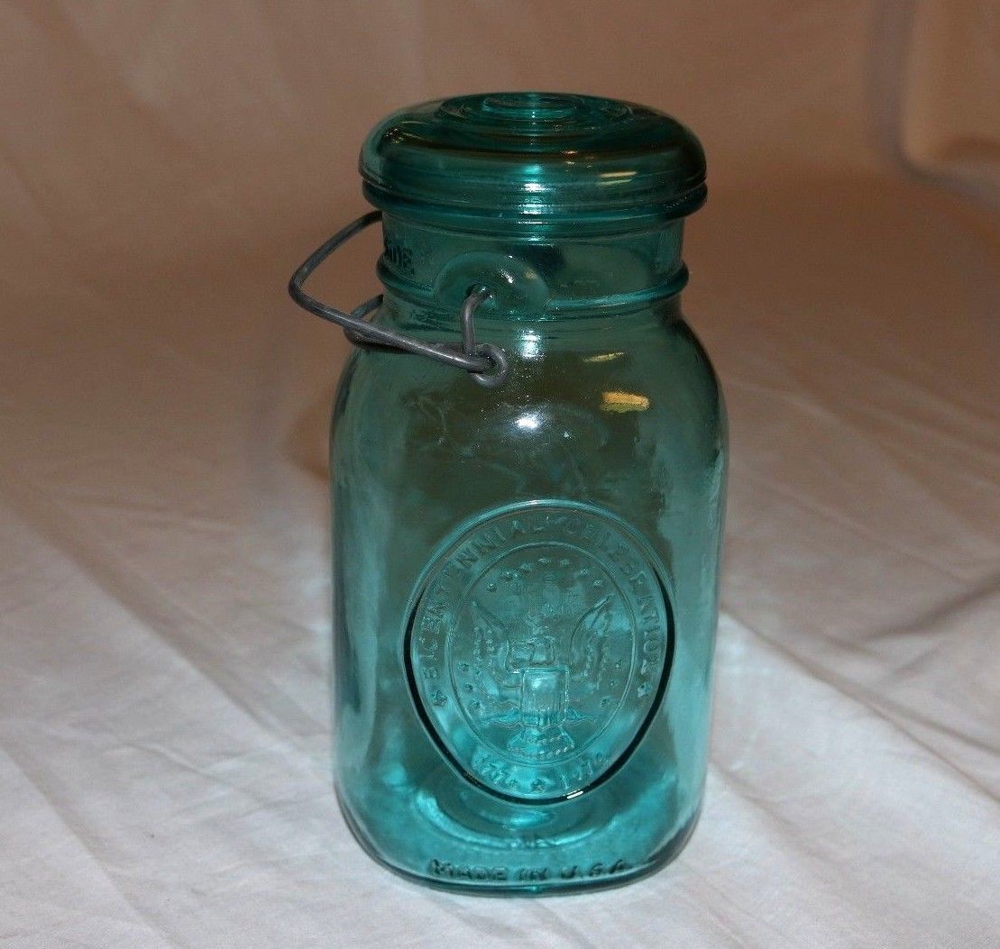 VINTAGE BALL IDEAL BLUE MASON Bicentennial QUART JAR 17761976 EAGLE WIRE BALE Jars