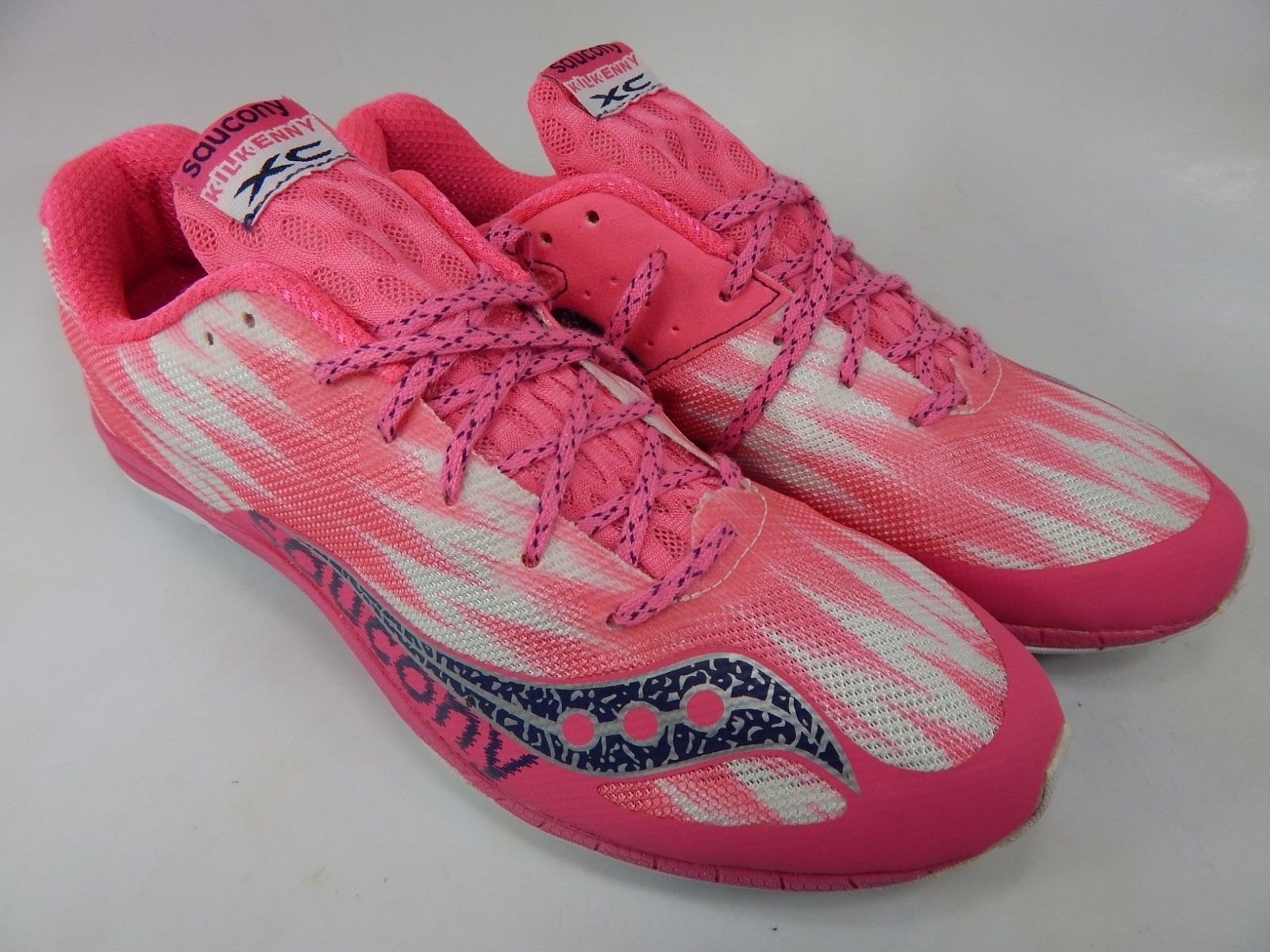 spikeless track flats