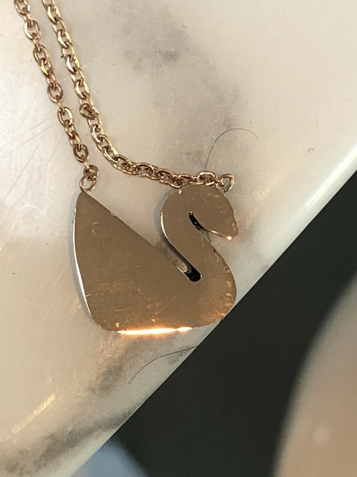 Made With Swarovski Black Swan Pendant Necklace In rose Gold