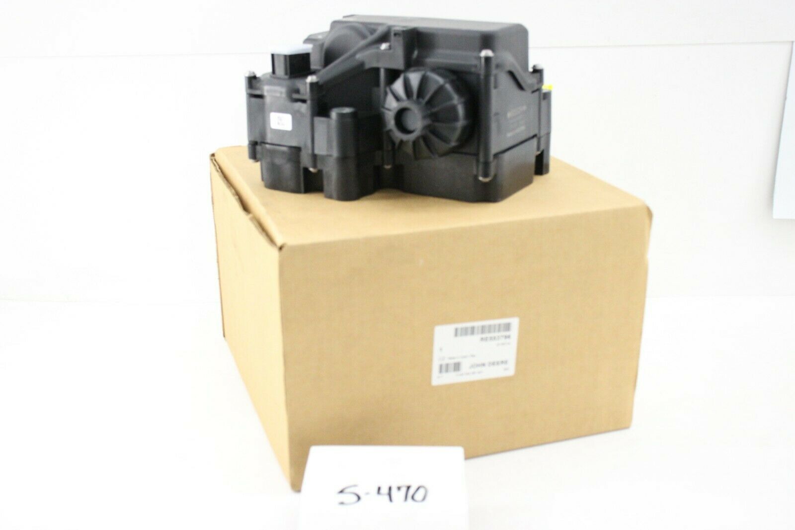 New OEM John Deere Diesel Exhaust Fluid DEF Dosing Unit Pump DZ111284