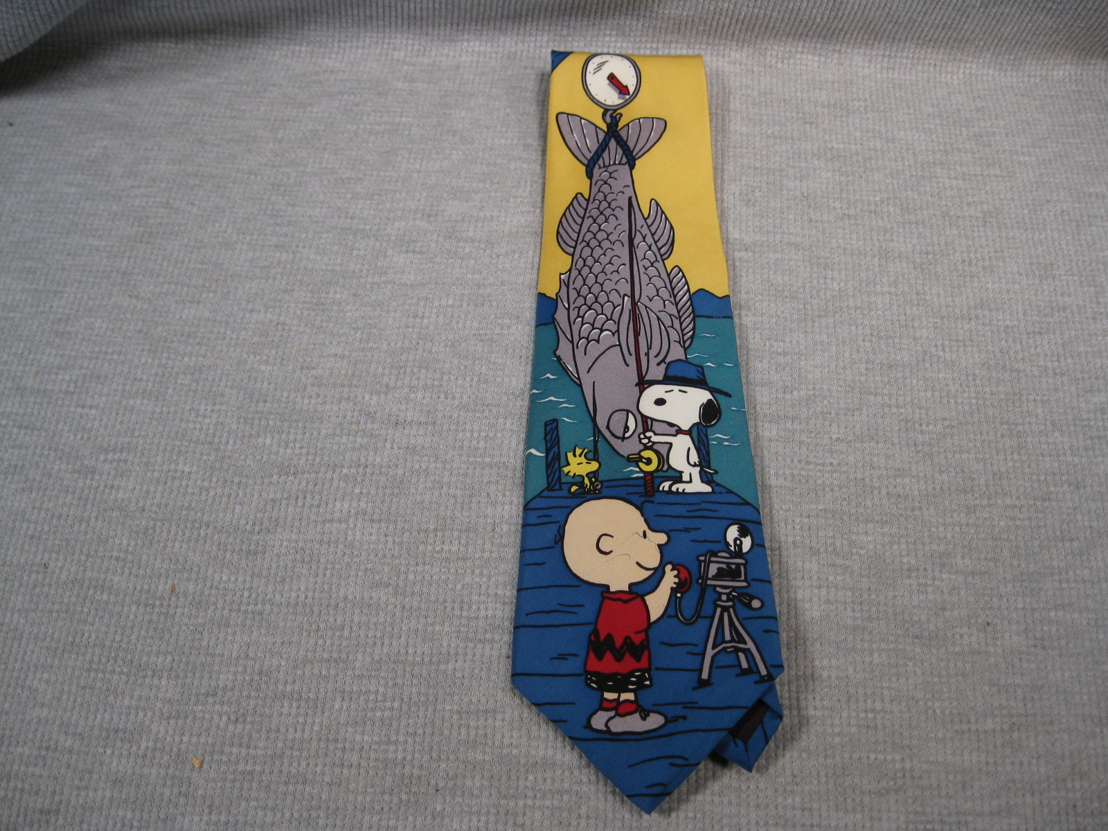 Primary image for Peanuts Necktie Charlie Brown & Snoopy with Largest Fish of Tournament Woodstock