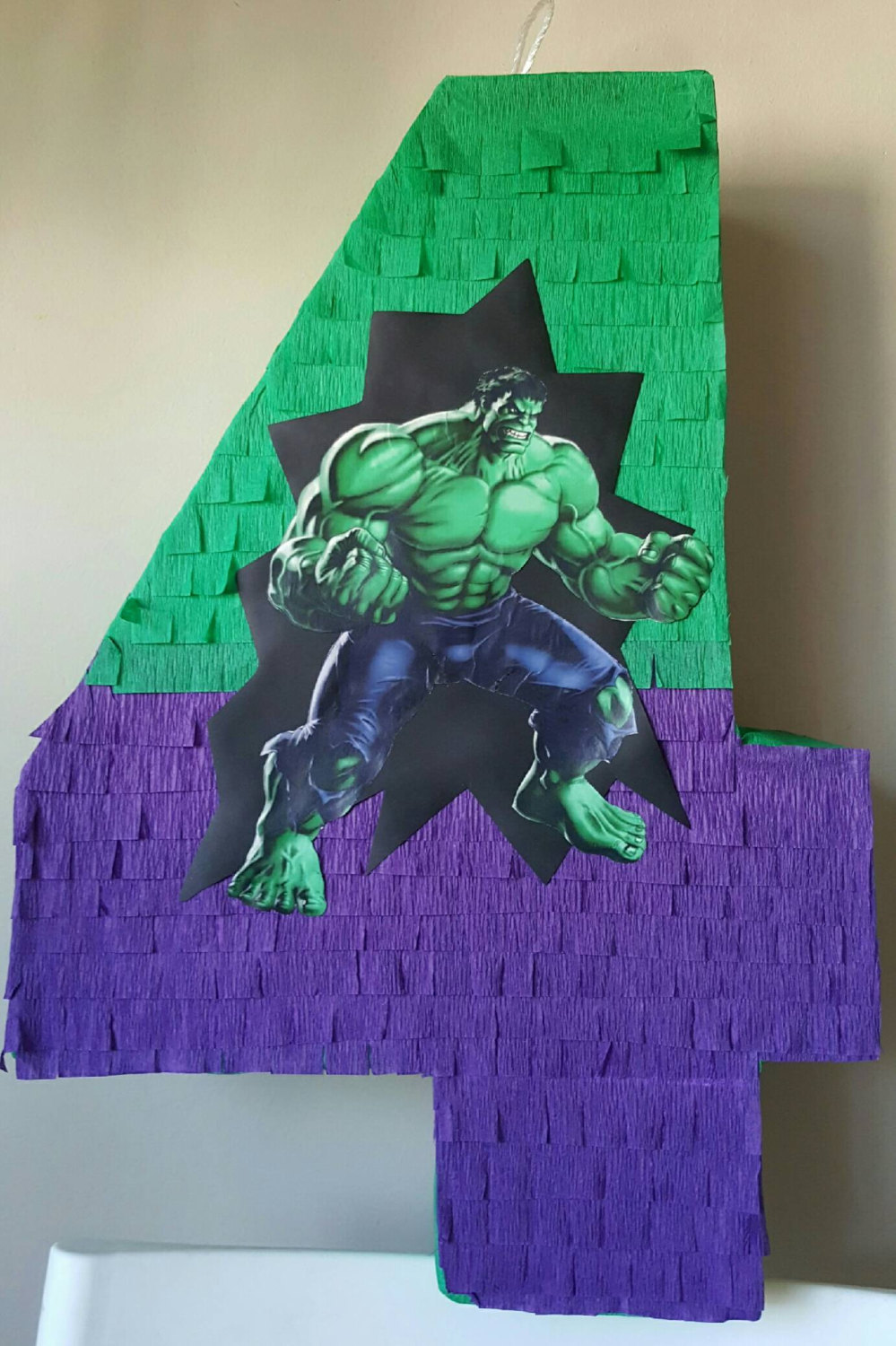 Hulk number pinata - Pinatas