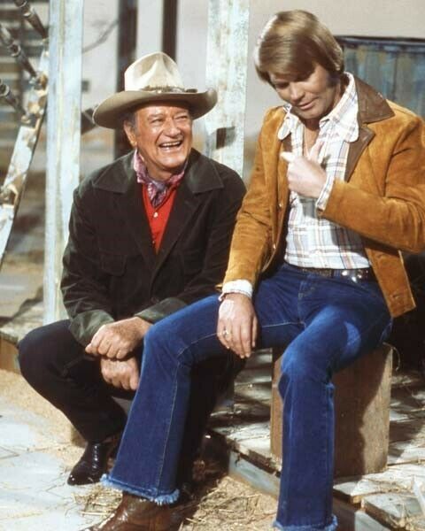 Glen Campbell with guest John Wayne on Glen Campbell Goodtime Hour poster