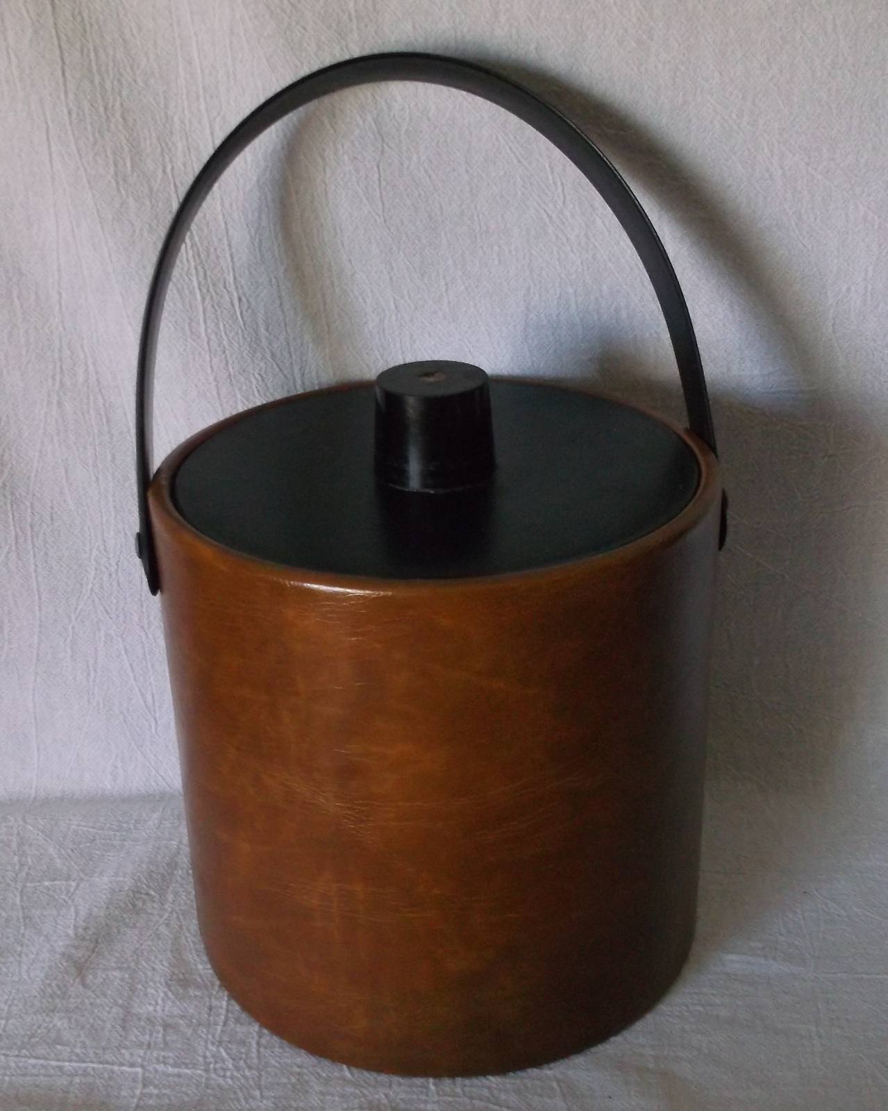 Mid Century Ice Bucket Irvinware Rich Brown Faux Leather Vinyl