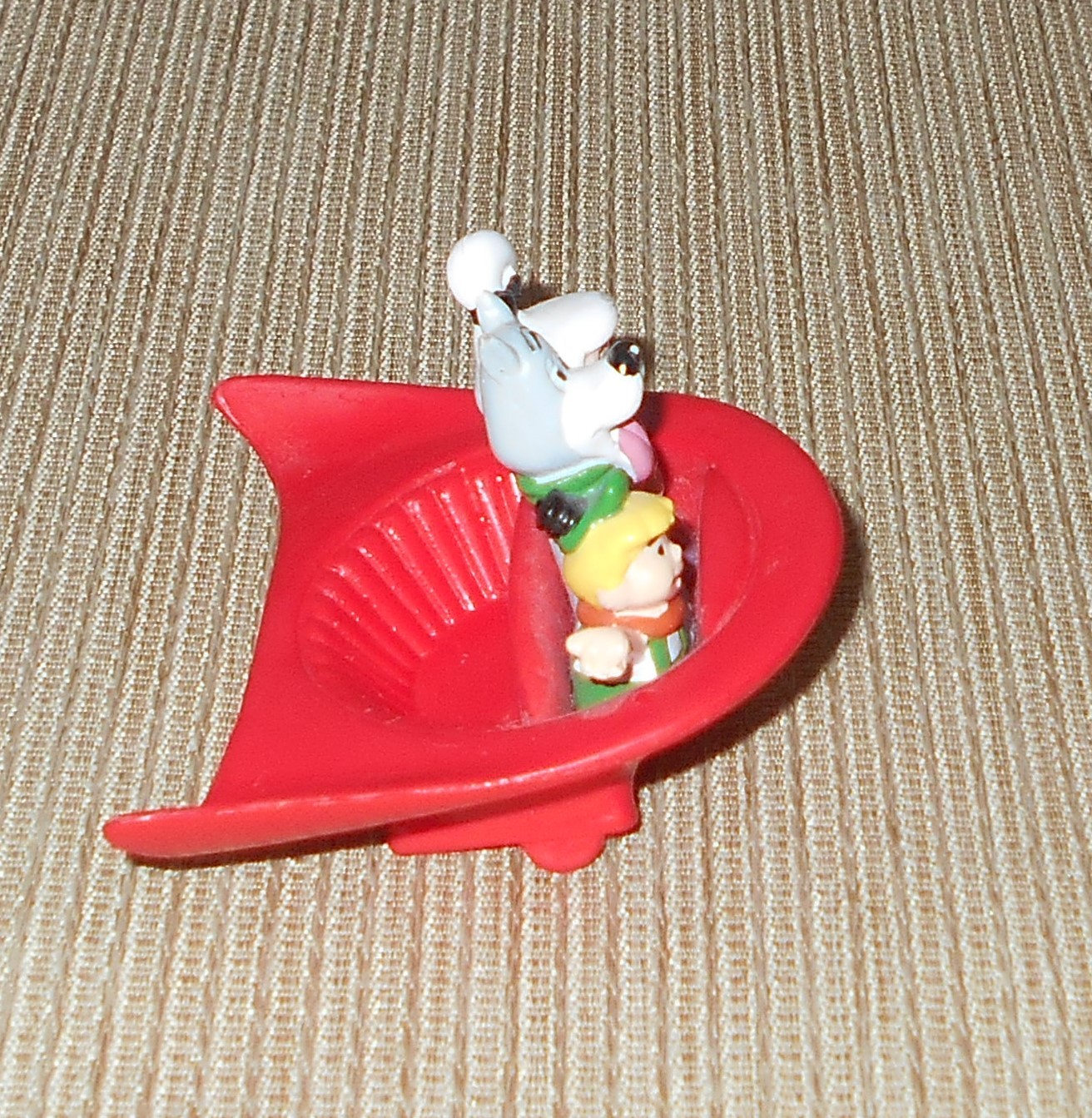 The Jetsons Movie Promo Toy with Judy, Elroy & Astro in Spaceship ...