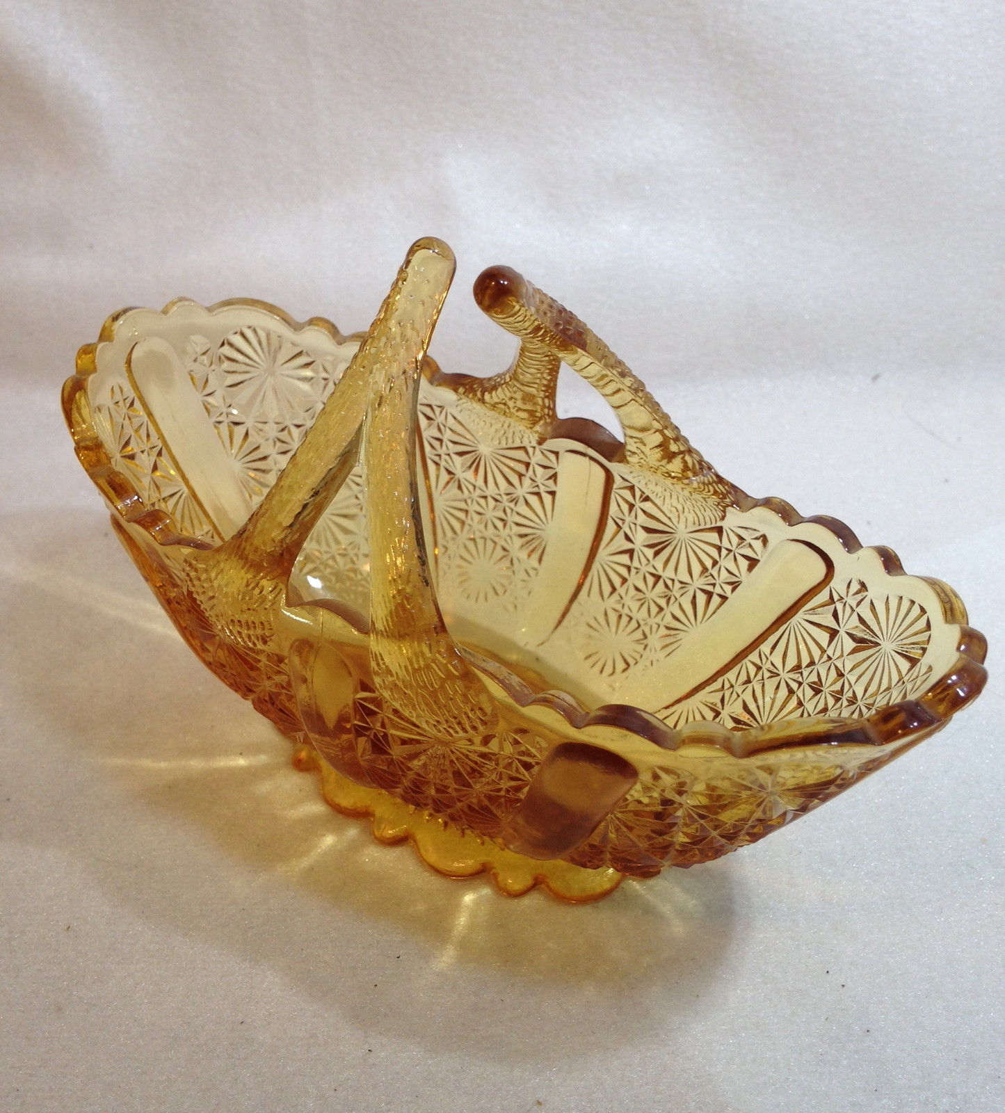 Fenton Basket 25 listings