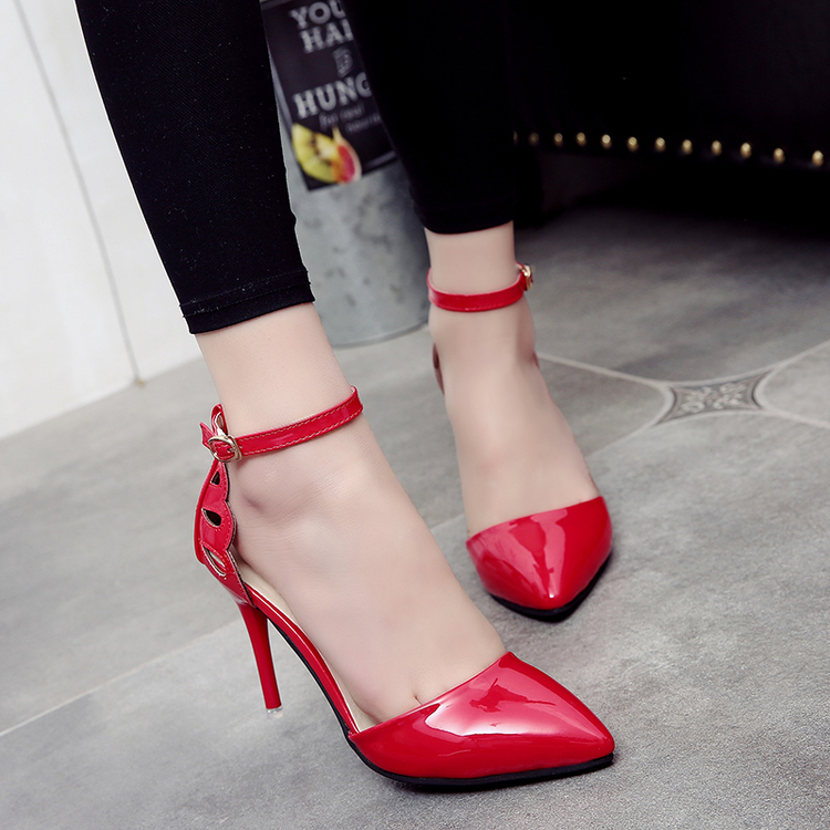 the row sharp leather pumps