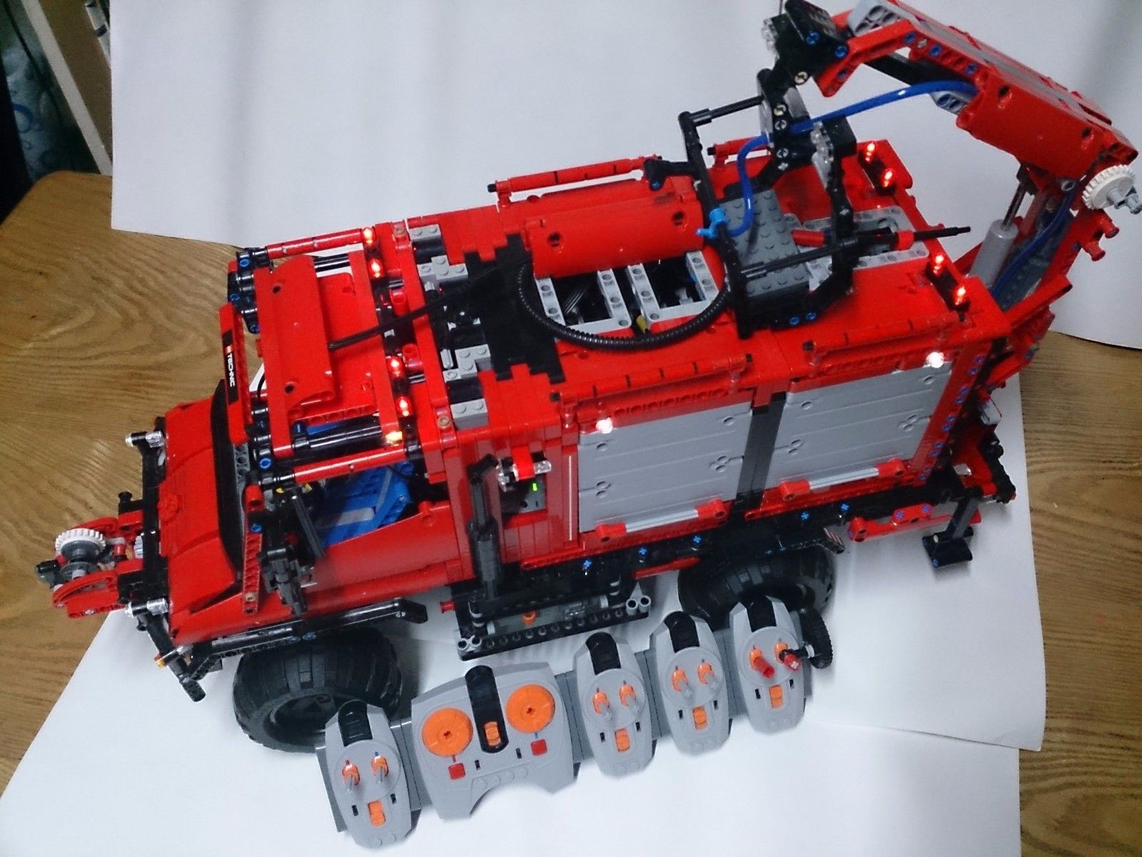 LEGO Technic Parts Lot 2 Pounds LBS of Lego Technic Parts Gears Axels