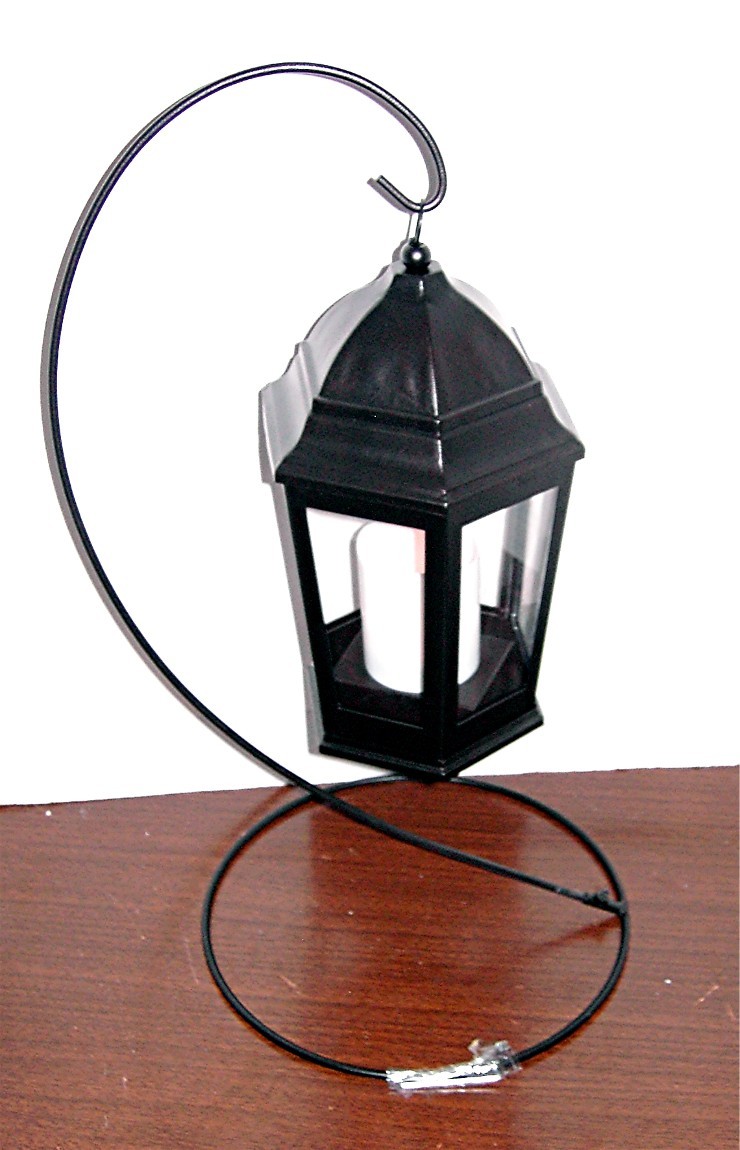 Garden Lantern - Flickering Candle - Lanterns, Strings