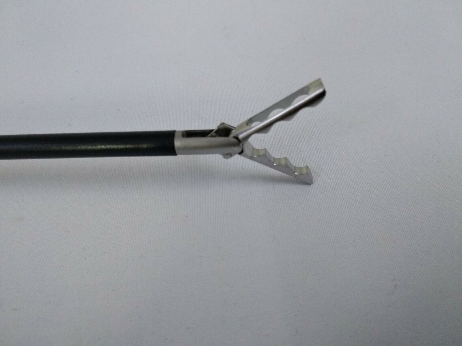 Laparoscopic Wavy Grasper Grasping Inserts Forceps Instruments 5mm x 330mm Forceps