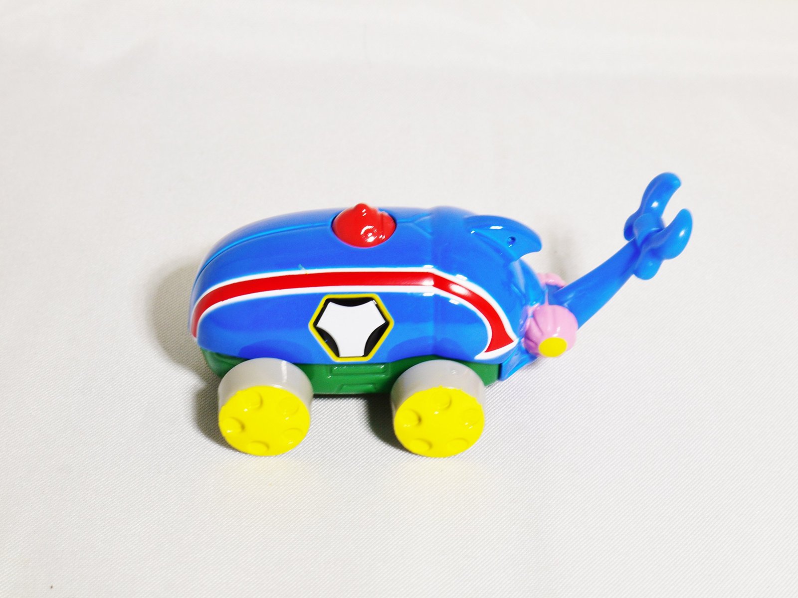takara tomy diecast