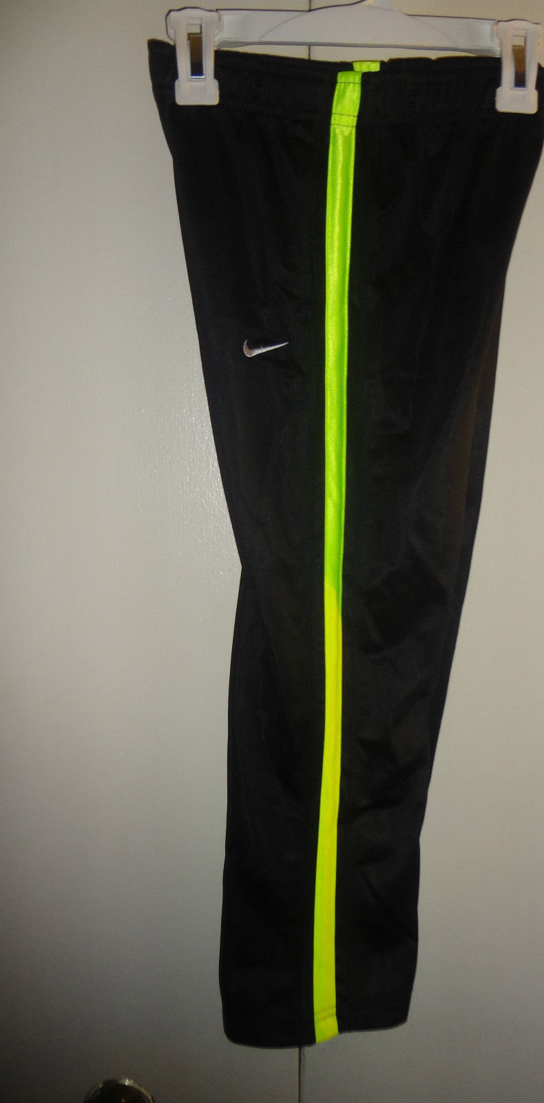 Nike Boys Athletic Pants Black with Neon Yellow Stripes on Sides Size 4 ...