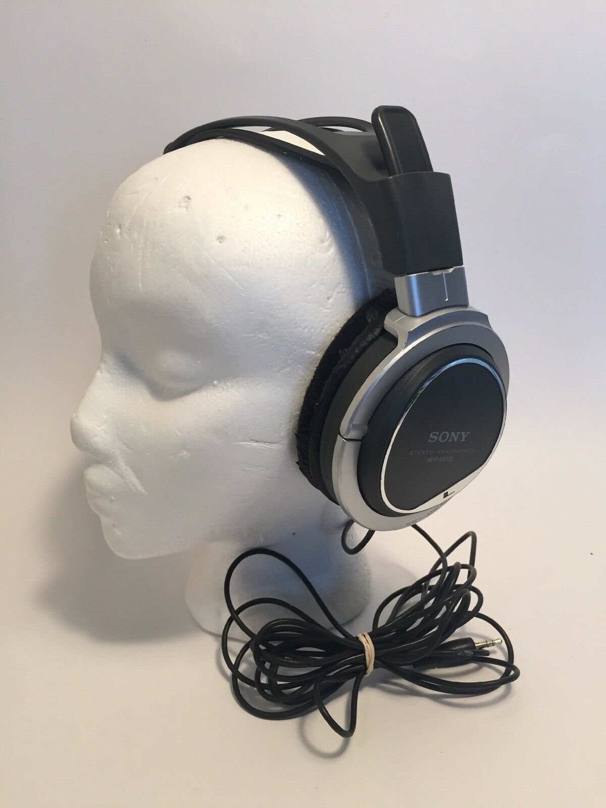 Used Sony MDRXD200 Headphones for Sale