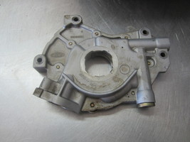 38S025 Engine Oil Pump 1999 Ford F-350 Super Duty 6.8  - $40.00