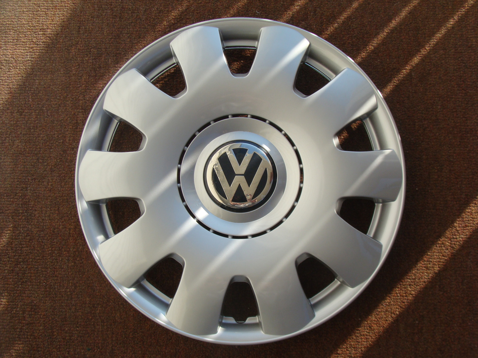 NEW 20012011 Volkswagen Jetta / Golf 15" Hubcap Wheel Cover Fits P/N