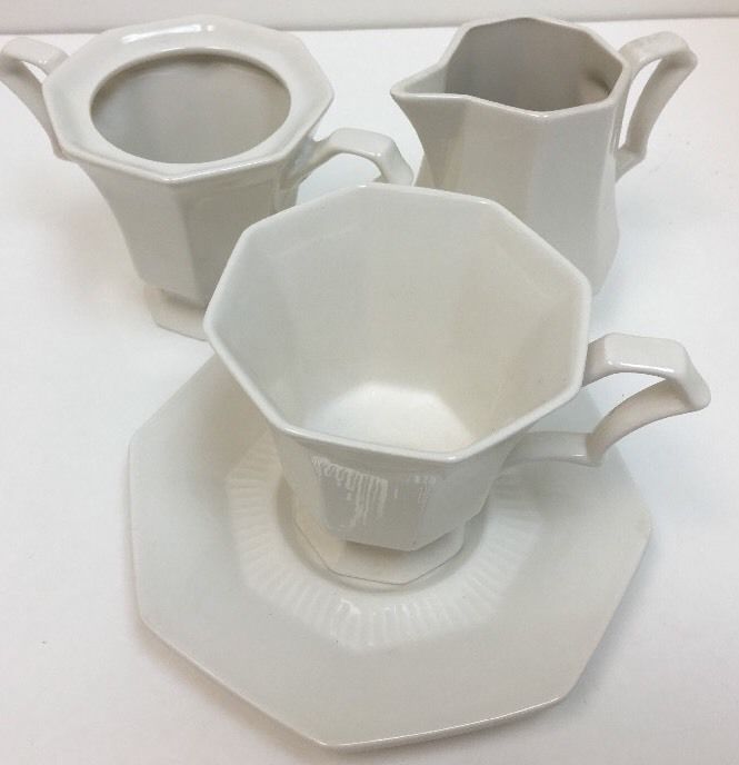 Independence Ironstone Interpace Japan White Octagonal Ribbed 14Pc