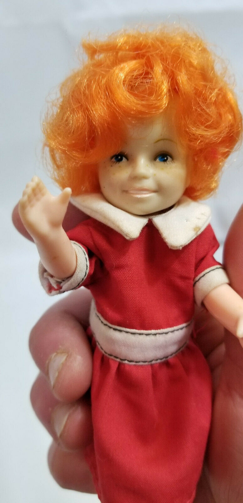 orphan annie doll