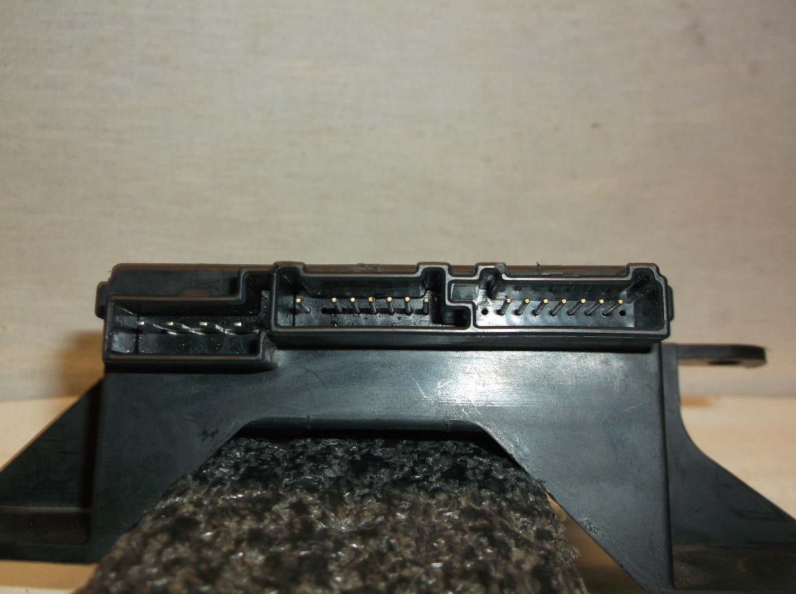 02030405060708 CHEVROLET TRAILBLAZER/ENVOY LIFTGATE CONTROL