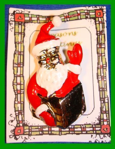 Primary image for Christmas PIN #0293 VTG Santa in Chimney Waving Enamel Red-White HOLIDAY Brooch