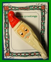 Christmas PIN #0305 Wood Look Santa Vintage looking Brooch VGC - $14.80
