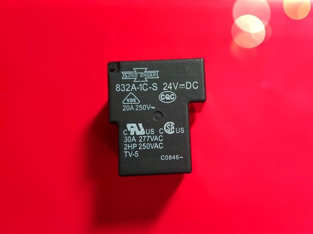 832A 1A S 24VDC VDE Song Chuan | Italia - Foto 9