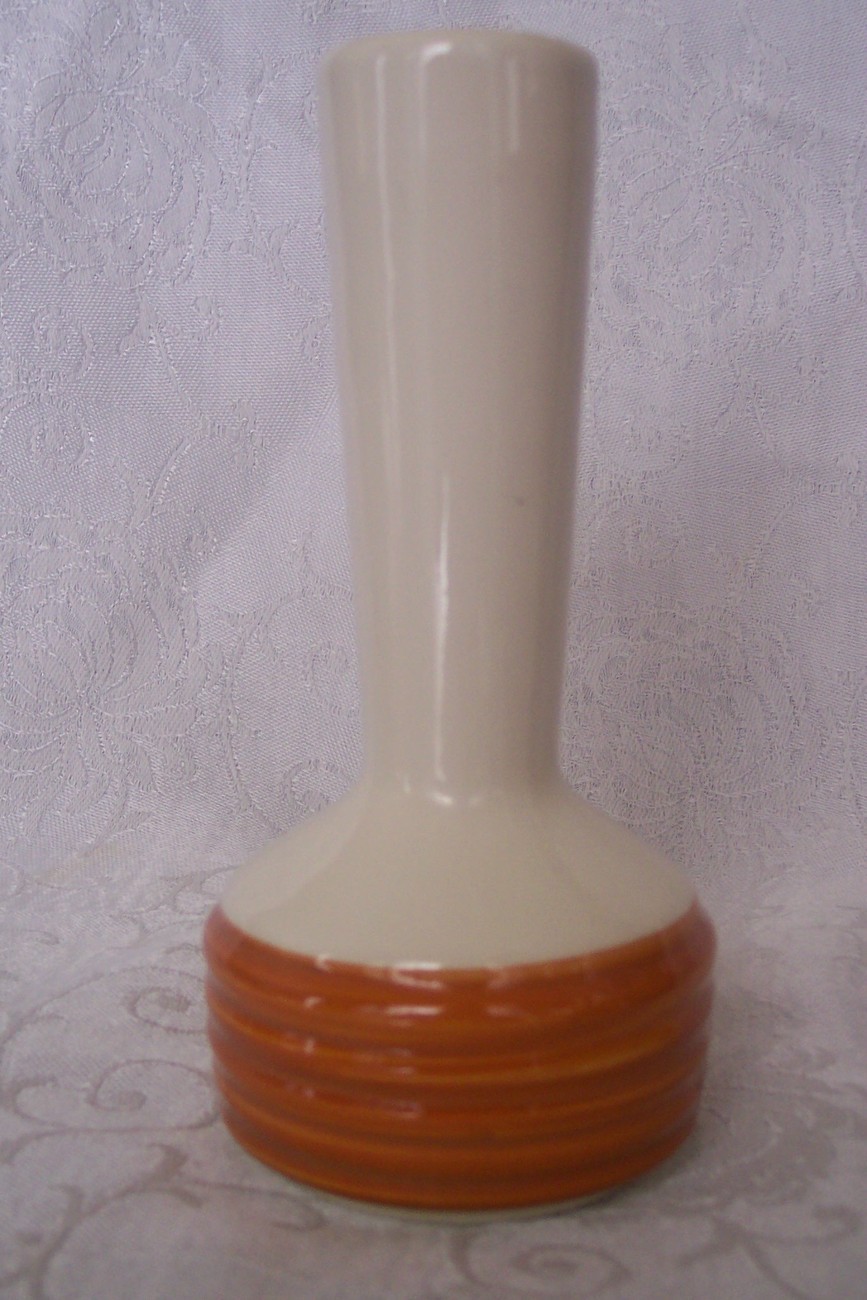 Vintage Haeger Pottery Vase Brown Honey Tan & Cream White Small Bud 61/2" Tall Haeger