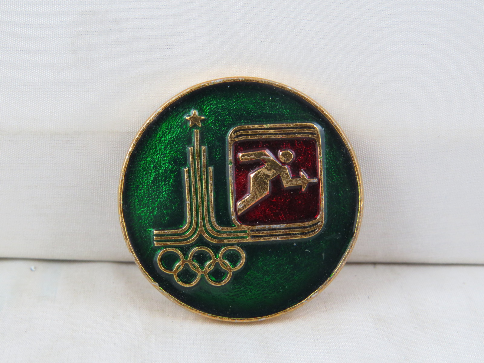 Summer Olympic Games Pin - 1980 Moscow Fencing - Stamped Pin - Olympics