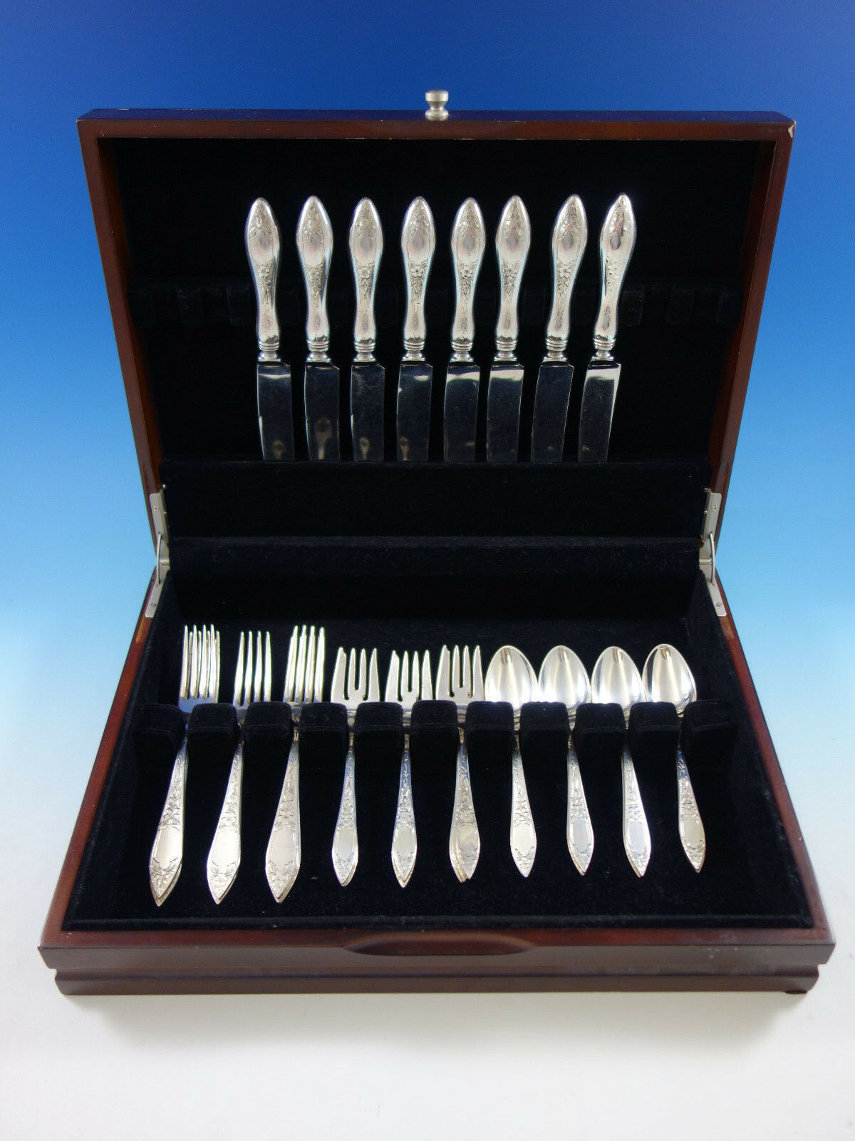 EXCELLENT CONDITION STIEFF LADY CLAIRE STERLING SILVER DEMITASSE SPOON 