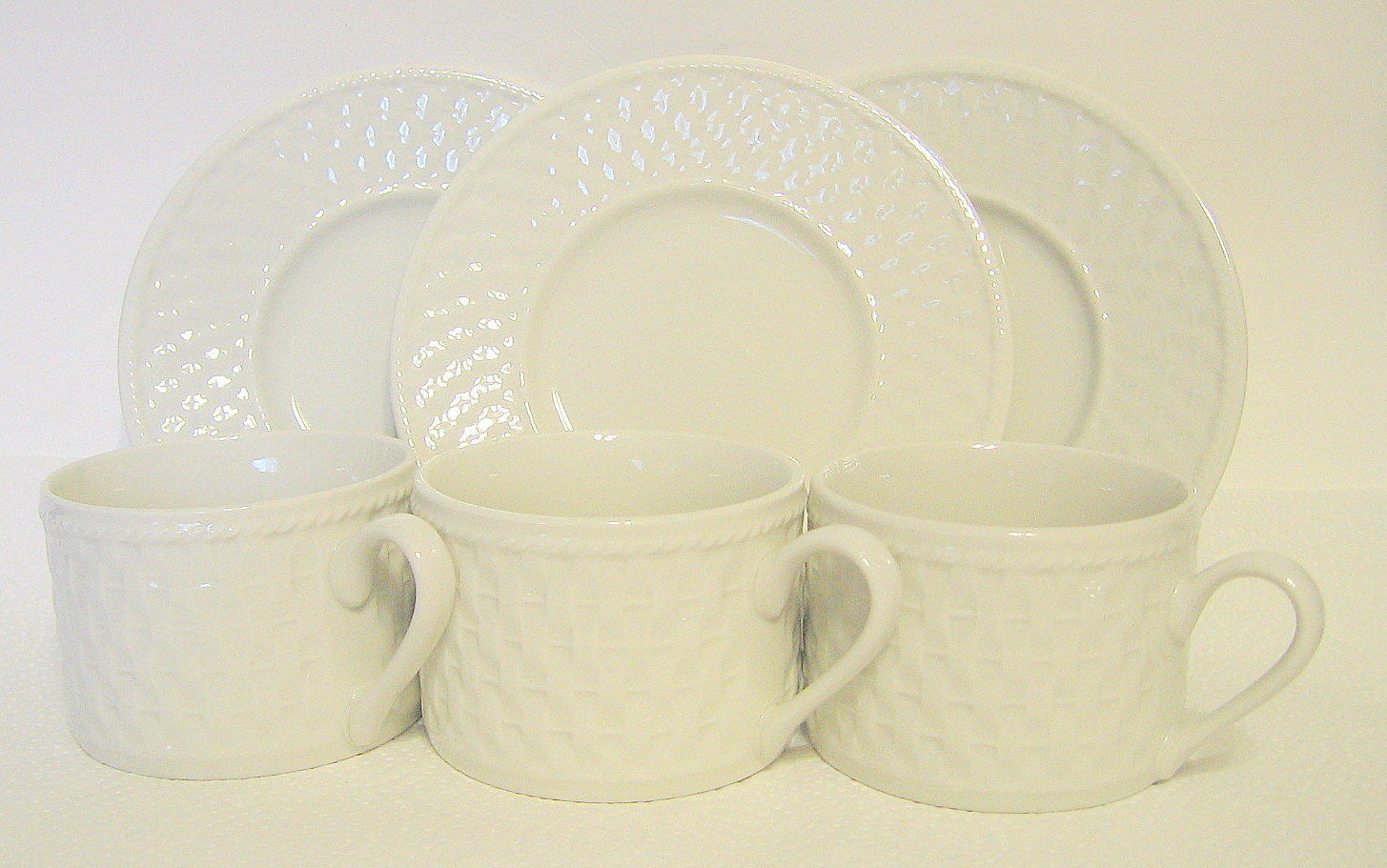Oneida Cups and Saucers Westerly Basket Stoneware 6 PC Set Pottery & Glass