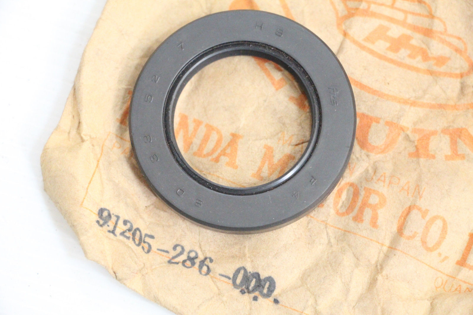 Honda CB250 CB350 CL350 SL350 CL250 Transmission Sprocket Oil Seal