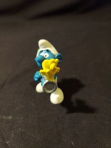 Smurfs Hunter Smurf Yellow Bird on Gun Hunting 20106 Vintage Display ...