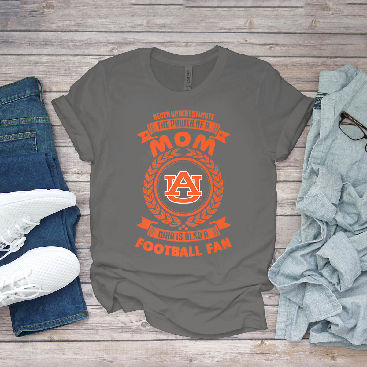 Auburn Tigers The Power Of A Mom Auburn - Apparel T- Shirt Birthday