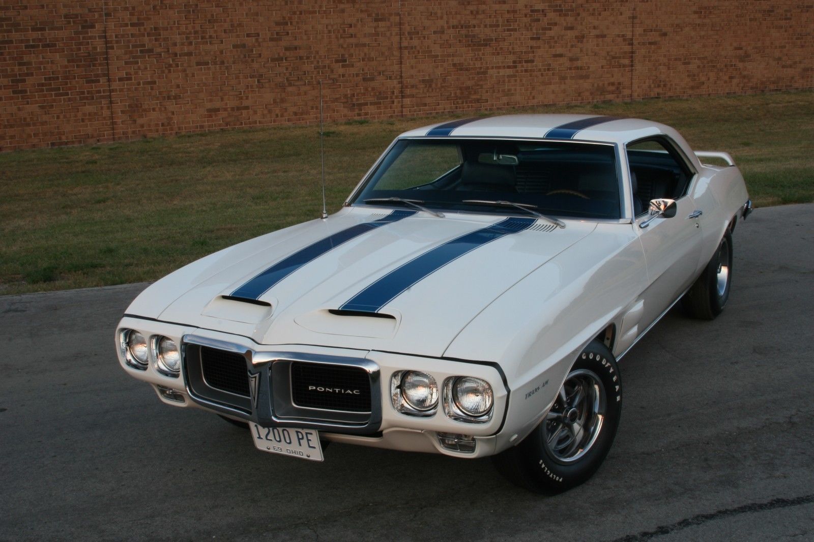 1969 PONTIAC TRANS AM POSTER WHITE 24 x 36 inch 455 SUPER DUTY ENGINE ...