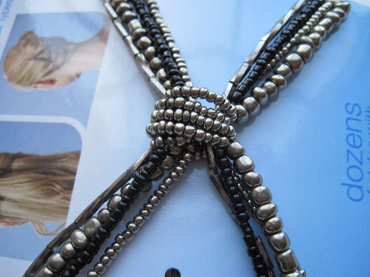 Scunci Upzing Beaded Hair Updo Stretch Style Comb Hairzing Medium