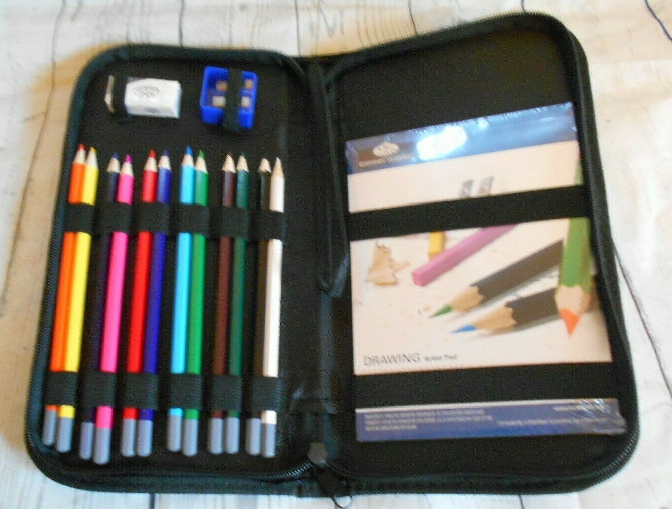 Primary image for Royal Langnickel Drawing Kit Pencils Artist Pad Eraser Sharpener Zipper Gift